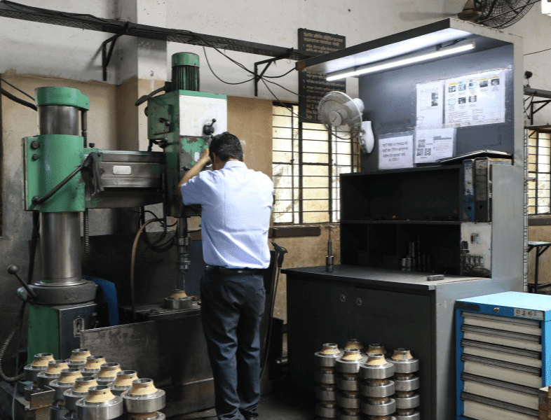 CATI CNC Machining Service shopfloor
